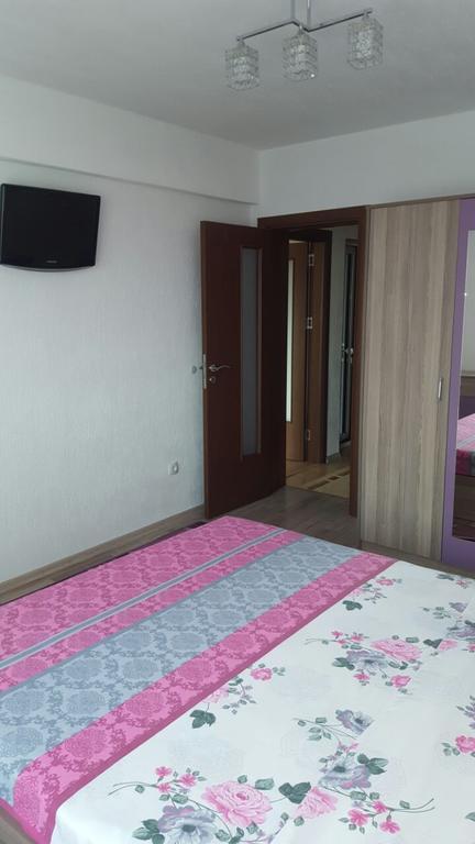 Д И В 1 - D & V 1 Apartment 桑丹斯基 外观 照片