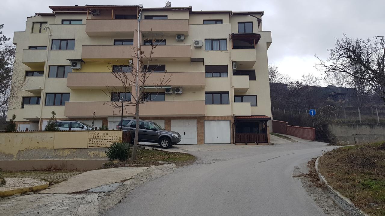 Д И В 1 - D & V 1 Apartment 桑丹斯基 外观 照片